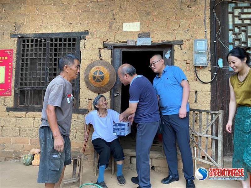 邵阳市中医医院内科第一党支部开展主题党日活动